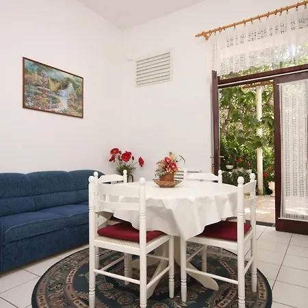 858a Biograd Na Moru